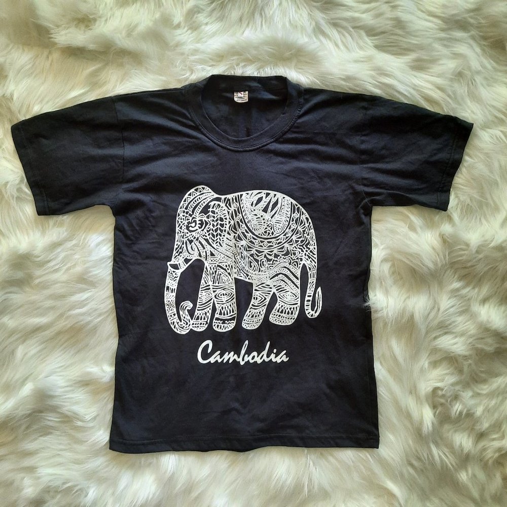 Cambodia Elephant Graphic T - Black Short Sleeve T-Shirt